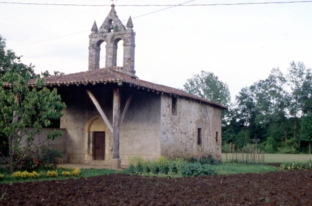 Santa Engrazi Ermita kanpotik.jpg
